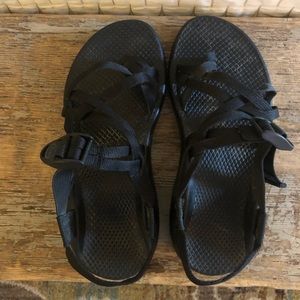 Women’s Size 7 Chacos